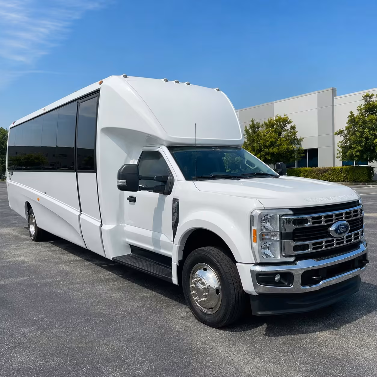 15 passenger minibus